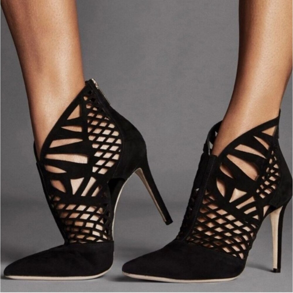 Tamara Mellon Black Suede Ankle Boots EU 38.5 / US 8 – Luxury Staple, Excellent